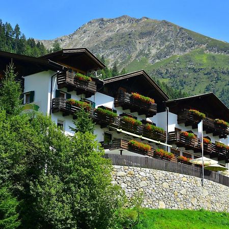 Hotel Jaegerhof Сан-Леонардо-ин-Пассирия Экстерьер фото